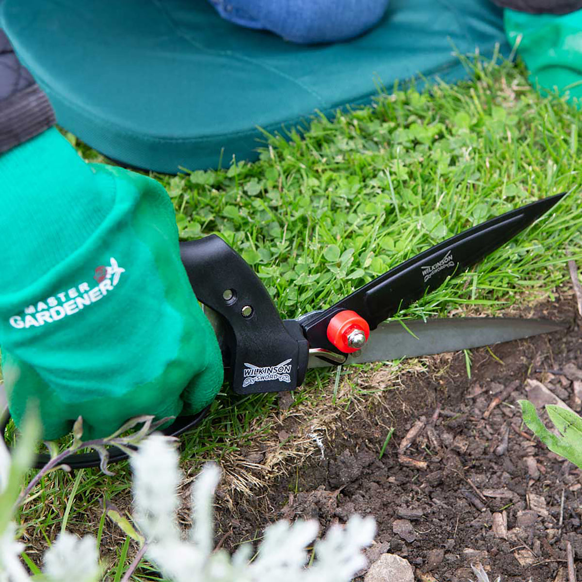 Single Handed Grass Shears